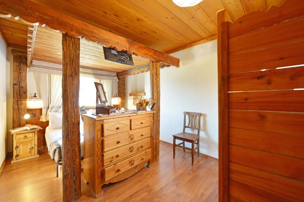 Affittacamere De Charme Jour Et Nuit トルニョン 部屋 写真